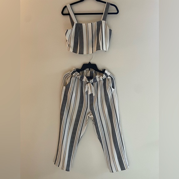 One Clothing Los Angeles - Top and Pants Set - Size M - Picture 1 of 4